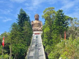 tian tan big buddha statue